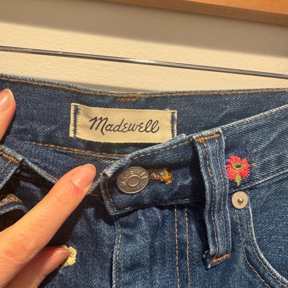 Madewell Rigid Denim A-Line Mini Skirt in Confetti Floral 26/2 - Picture 3 of 5